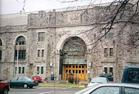 [photo, Fifth Regiment Armory, Baltimore, Maryland]