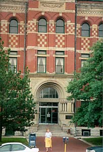 [photo, Allegany County Courthouse, Cumberland, Maryland]