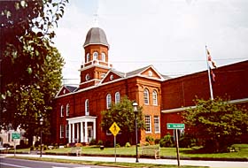 [photo, Worcester County Courthouse, Snow Hill, Maryland]